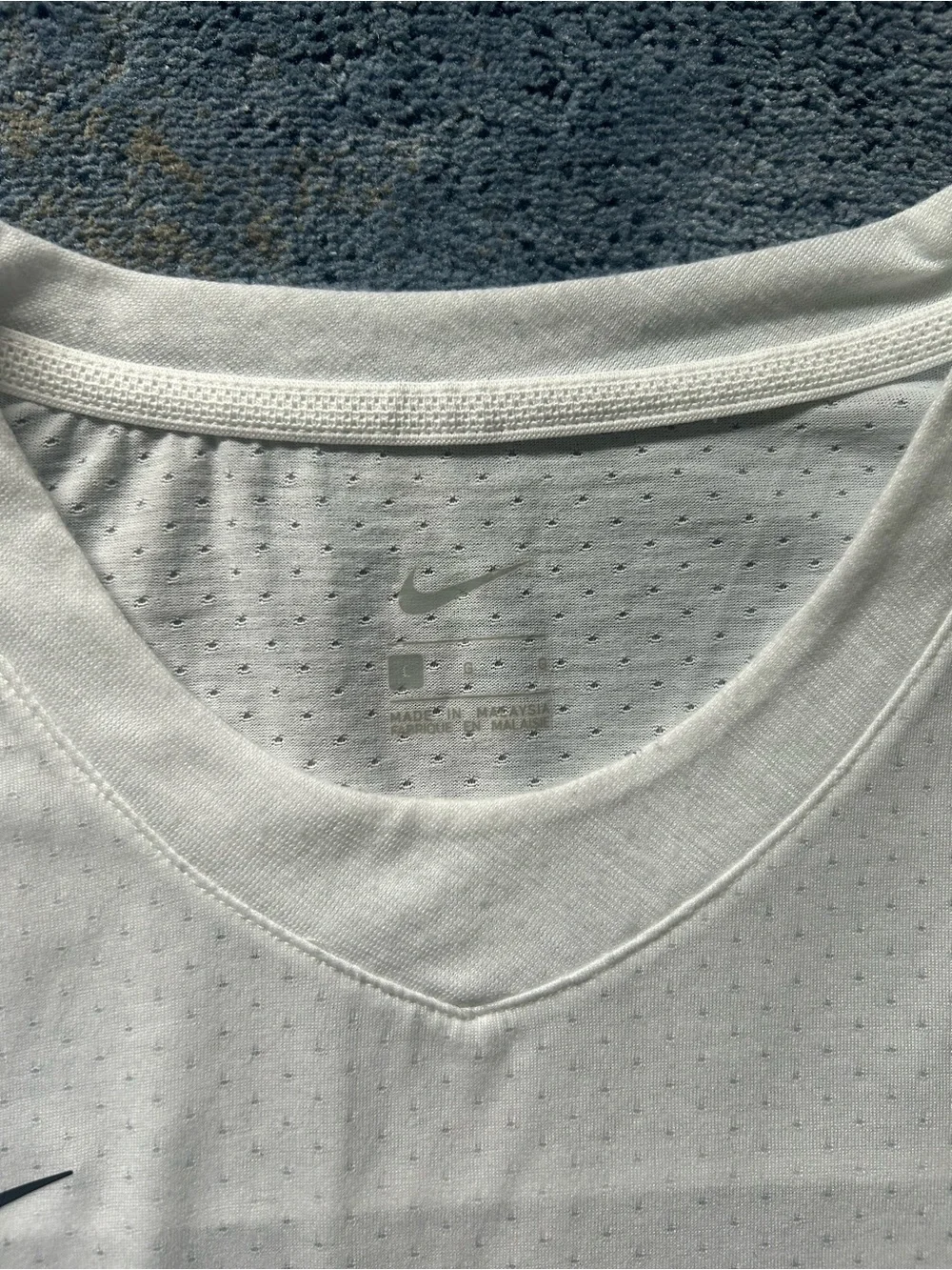 Nike Men’s White Long Sleeve Dri-FIT Crew Shirt